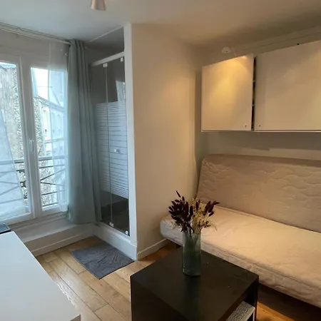 Au Petit Cuvier 5 * Parigi